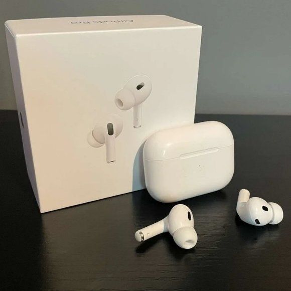 Apple Cuffie: AirPod Pro 2nd génération  – Usato da Charrat venduto da rom_yv9b