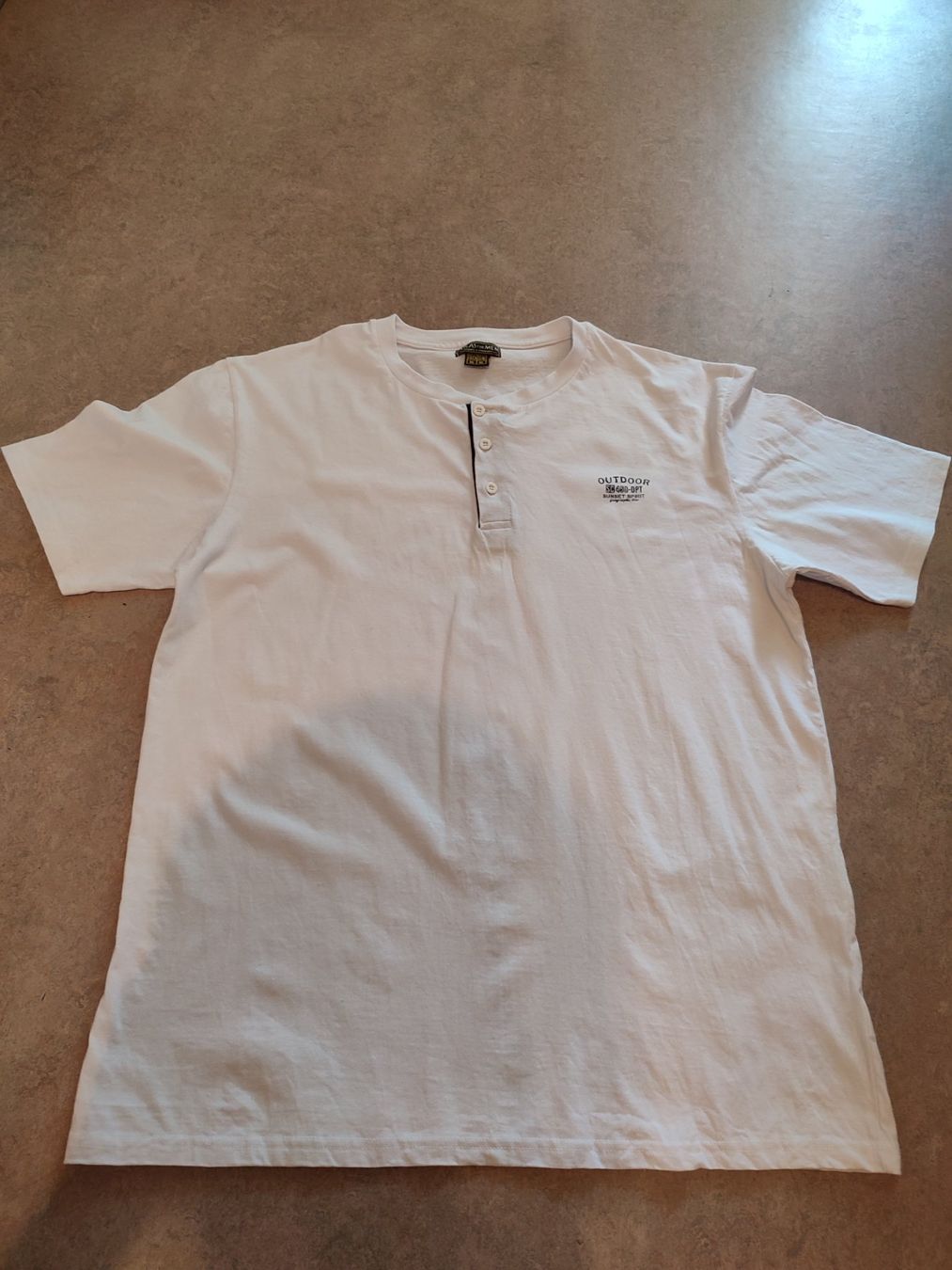 T-shirt: 3 Herren T-Shirt gr.XXL – Usato da Biel/Bienne venduto da ruggi03 5