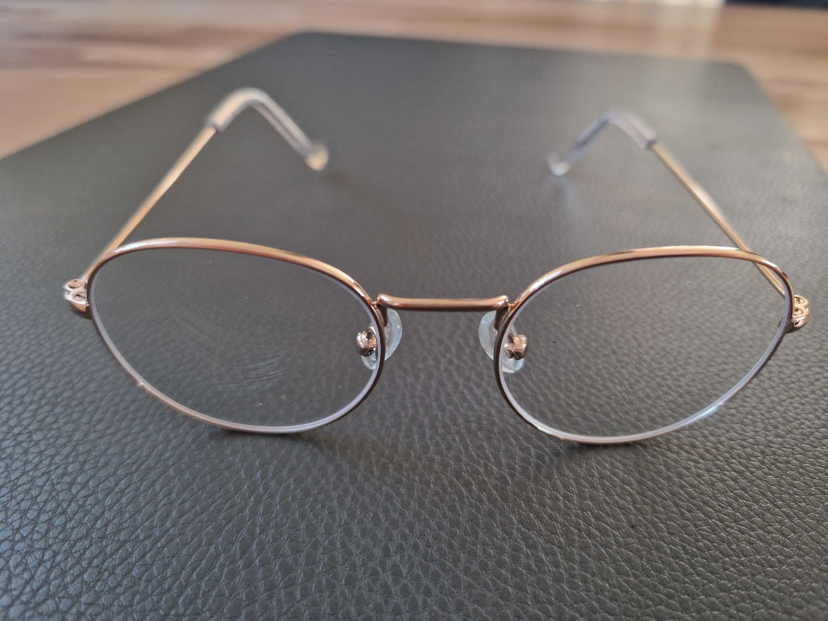Occhiali & Lenti: Brille Unofficial mit Korrektur – Usato da Lyss venduto da katelisa