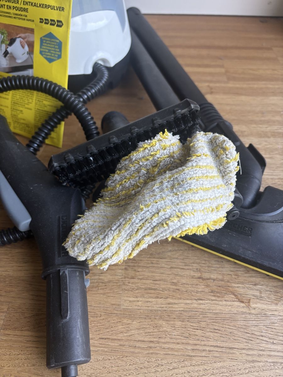 Kärcher Nettoyeurs à vapeur: Kärcher Dampfreiniger SC 4 Easy Fix – D'occasion à Zürich par obs_g26p 1