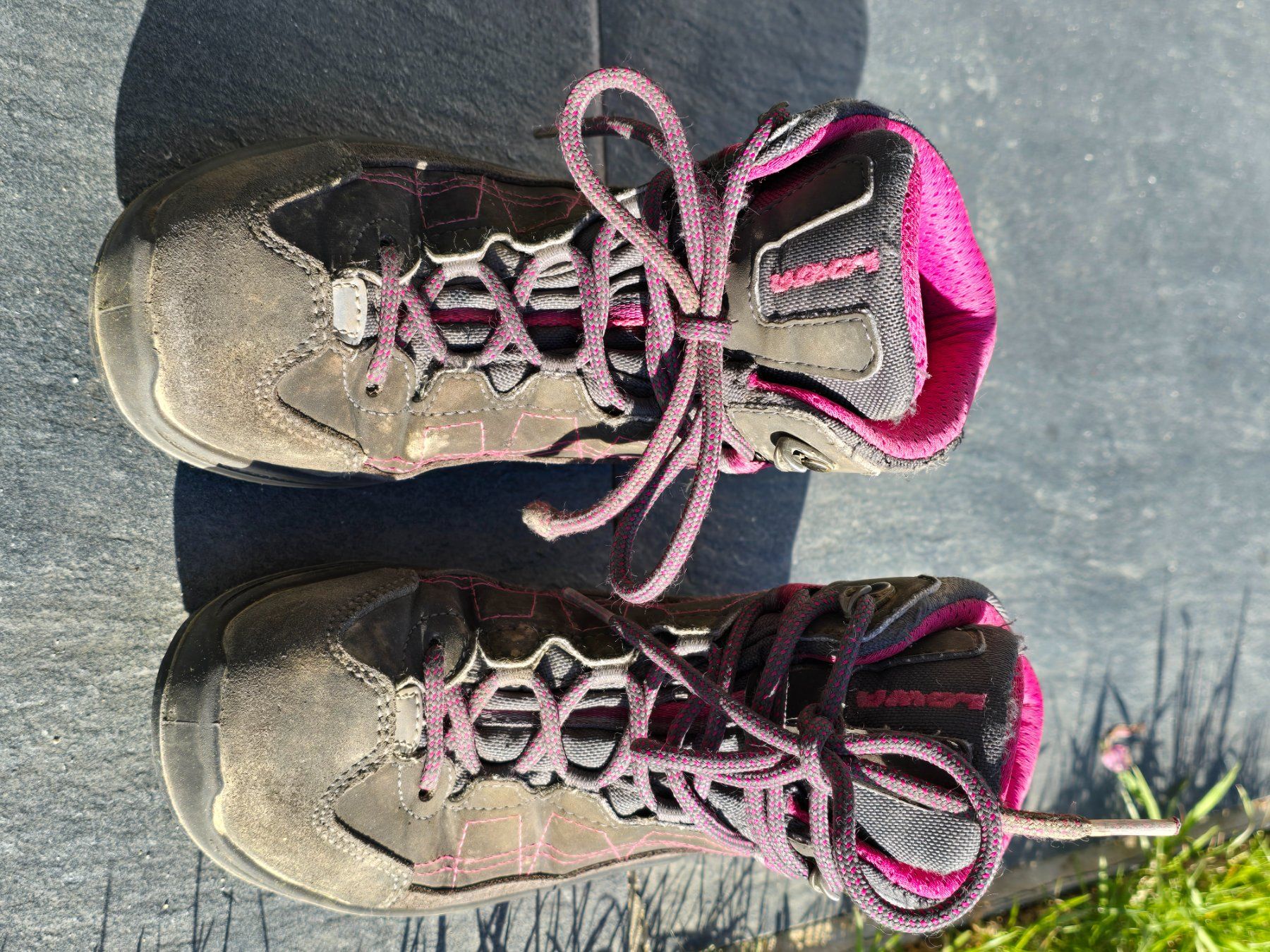 Lowa Scarpe per ragazze: Lowa Approach GTX Mid Junior Wanderschuh Gr. 31 – Usato da Büttikon AG venduto da Amineah 1