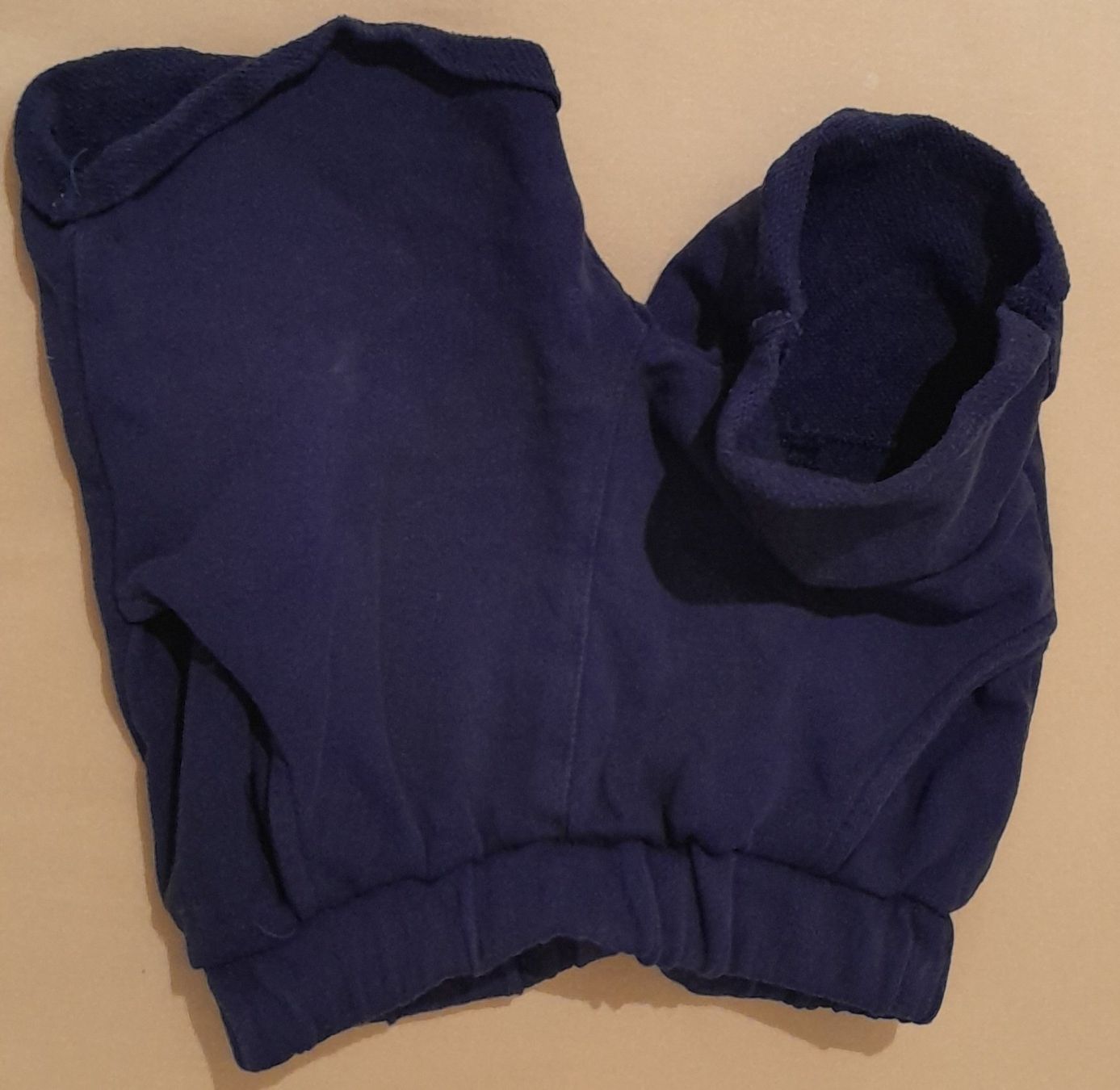 Pyjamas: Mickey Mouse, Grösse 24 Monate, Pyjama – D'occasion à Zürich par Lelu 1