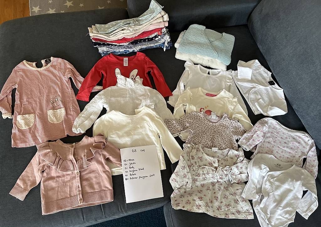 Lotti & Set di vestiti: Kleiderpaket 68 (74) Mädchen – Usato da Stettlen venduto da Biienli