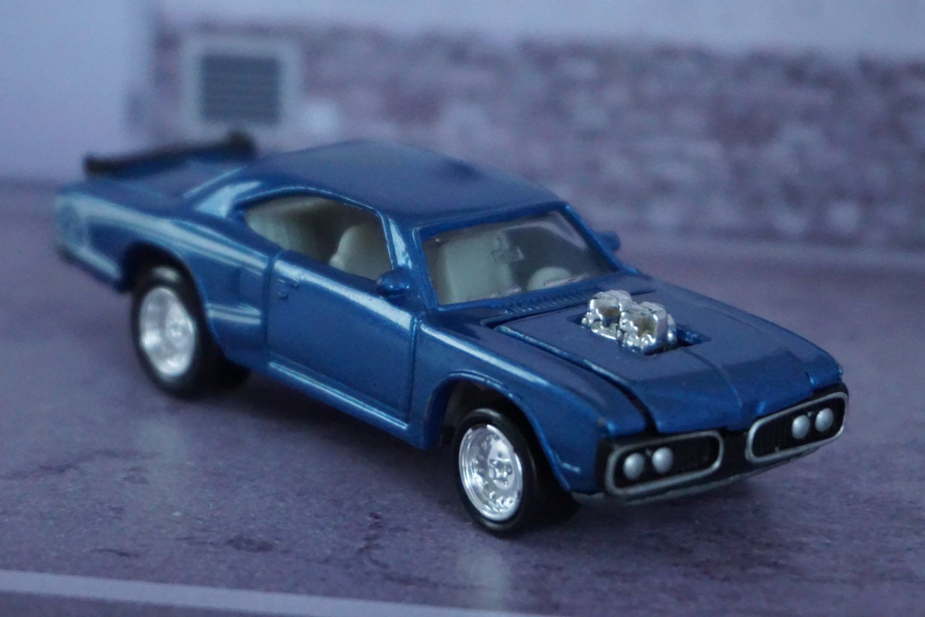 Johnny Lightning Modellini d'auto: Johnny Lightning `70 Super Bee KULT TOP !!!!!!!!!!!!!! – Usato da Reiden venduto da Doppeldecker69