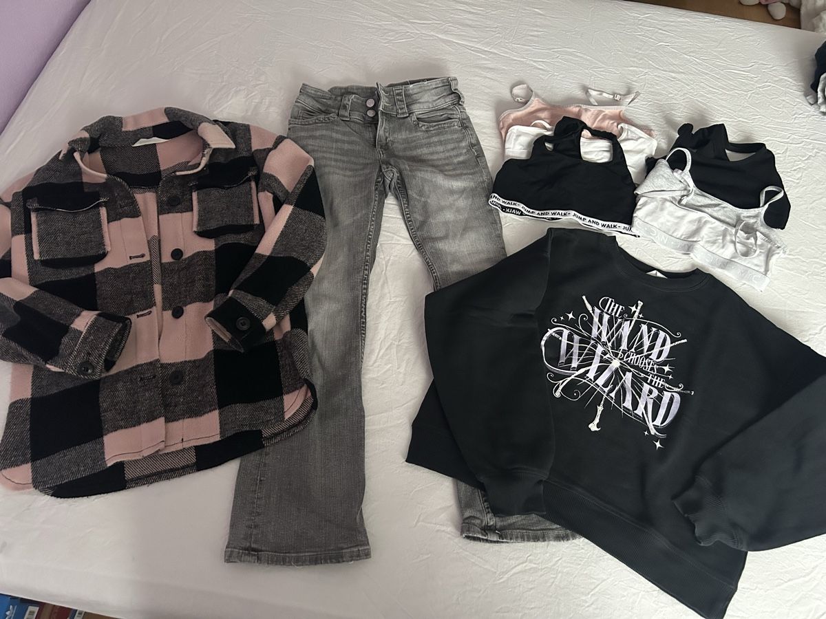 H&M Ensembles coordonnés: Mädchen Kleider 146/152 – D'occasion à Altdorf UR par Lillifee14