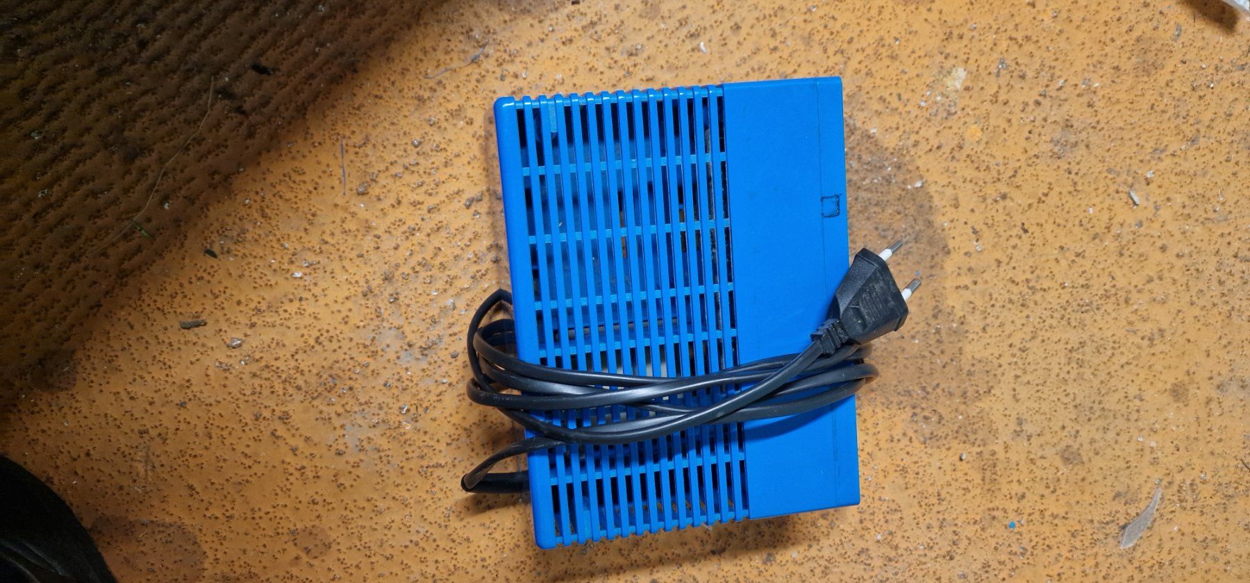 Batterie, Caricabatterie & Alimentatori: Rc ladegerät – Usato da büetigen venduto da sonomic 1