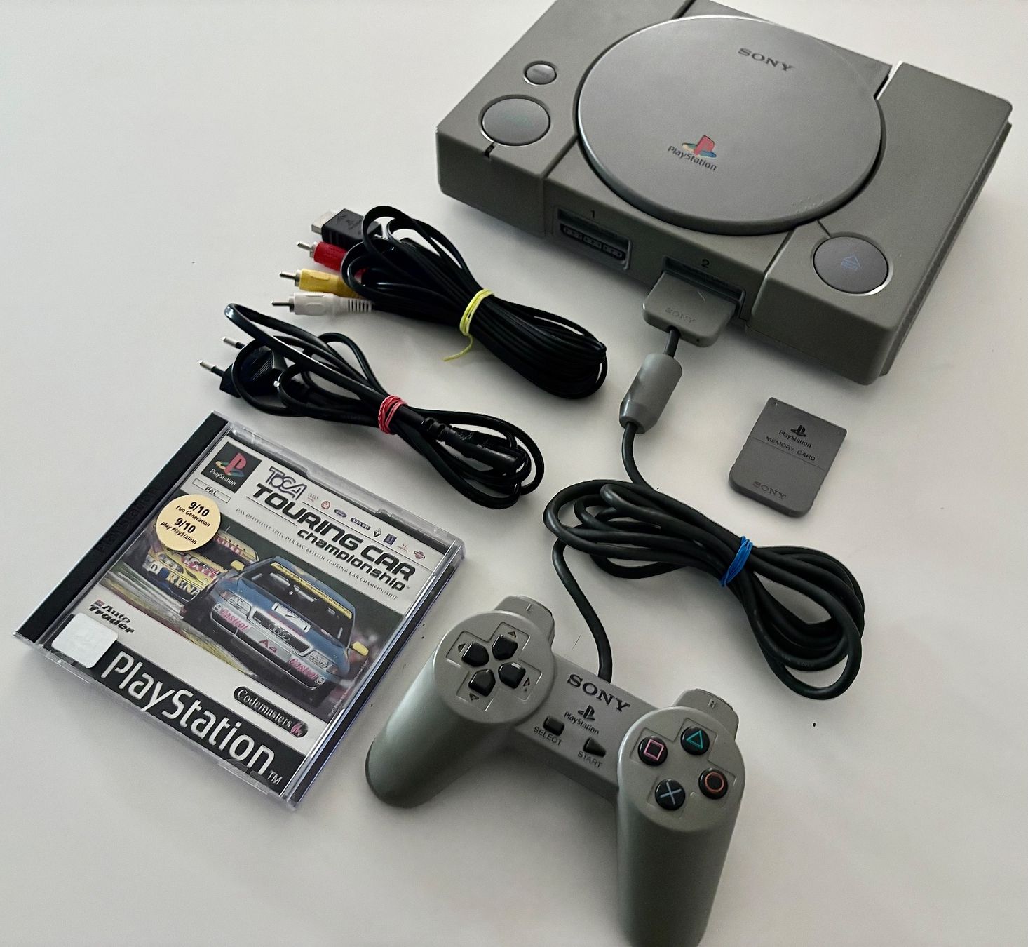 Sony Console: PLAYSTATION 1, PS1, VINTAGE, SONY, PAL, 1999, CONTROLLER ... – Usato da Dachsen venduto da Sven_Jasper 2