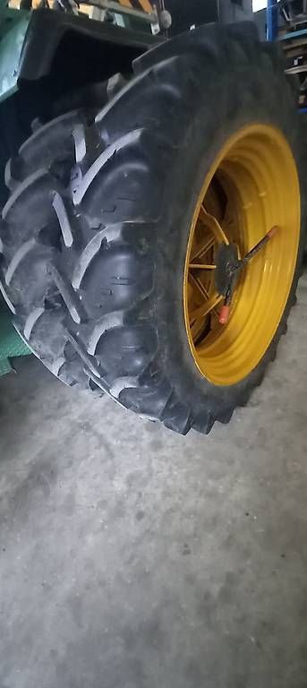 Tracteurs: Bührer Räder  – D'occasion à Buochs par von_mzm8 4