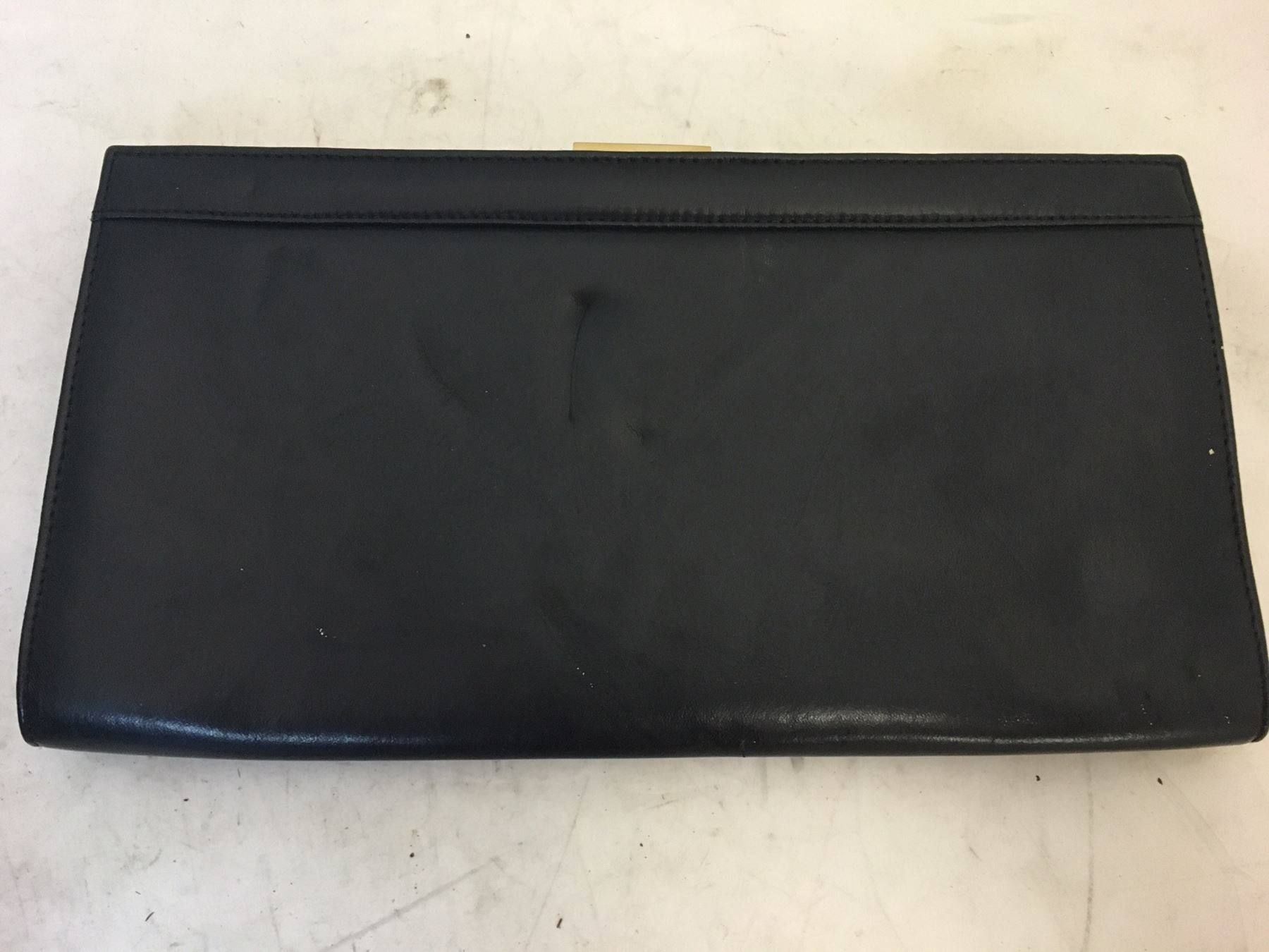 Taschen für Damen: Abendtasche aus schwarzem Leder ! – Gebraucht aus Brügg BE von rutschimedizin 1