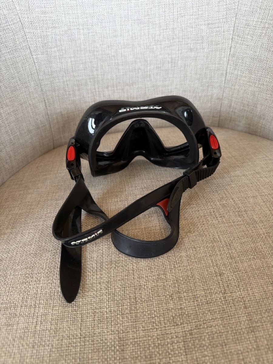 Maschere: Atomic Aquatics Venom Frameless Taucherbrille – Usato da Zumikon venduto da oli_lth9 2
