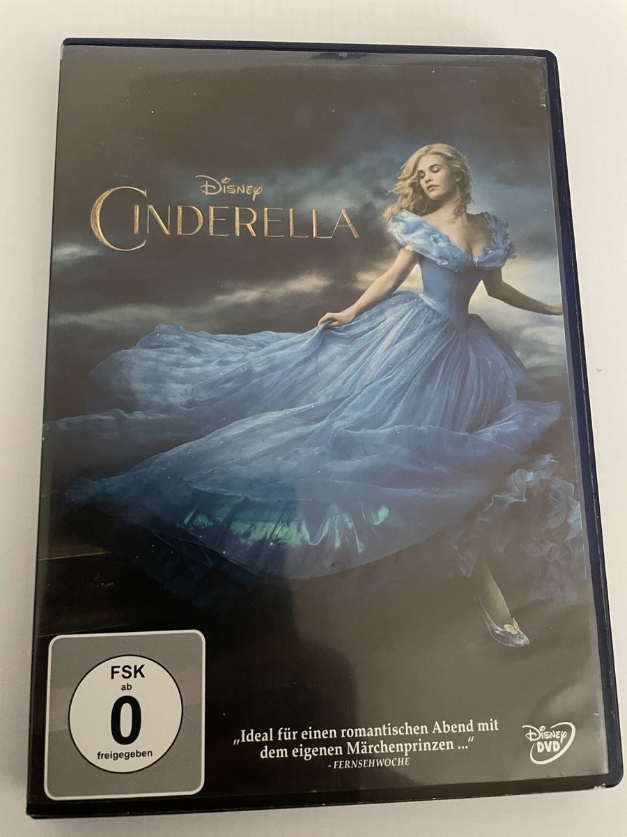 Tutti i DVDs: Cinderella – Usato da Winterthur venduto da Cobraforce