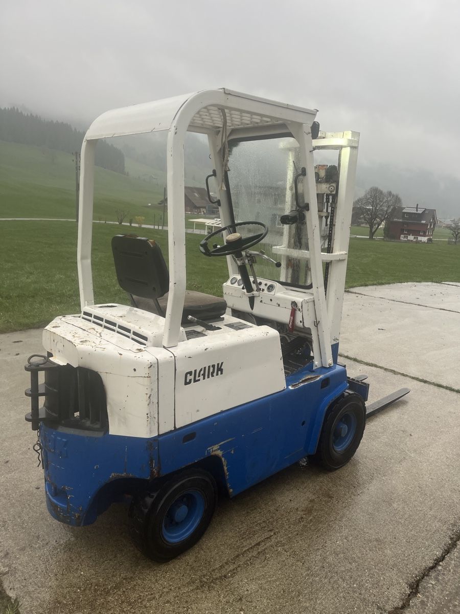 Clark Carrelli elevatori e a forche: Gabelstapler Clark C500Y20 LPG, gebraucht – Usato da Trachslau venduto da Eigen 2