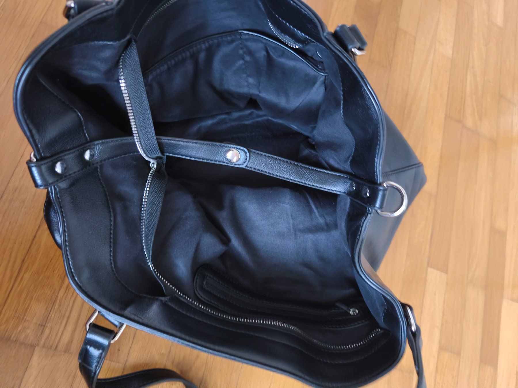 Borse da donna: Grosse Damen Handtasche schwarz Tasche – Usato da Uster venduto da zebralino 3