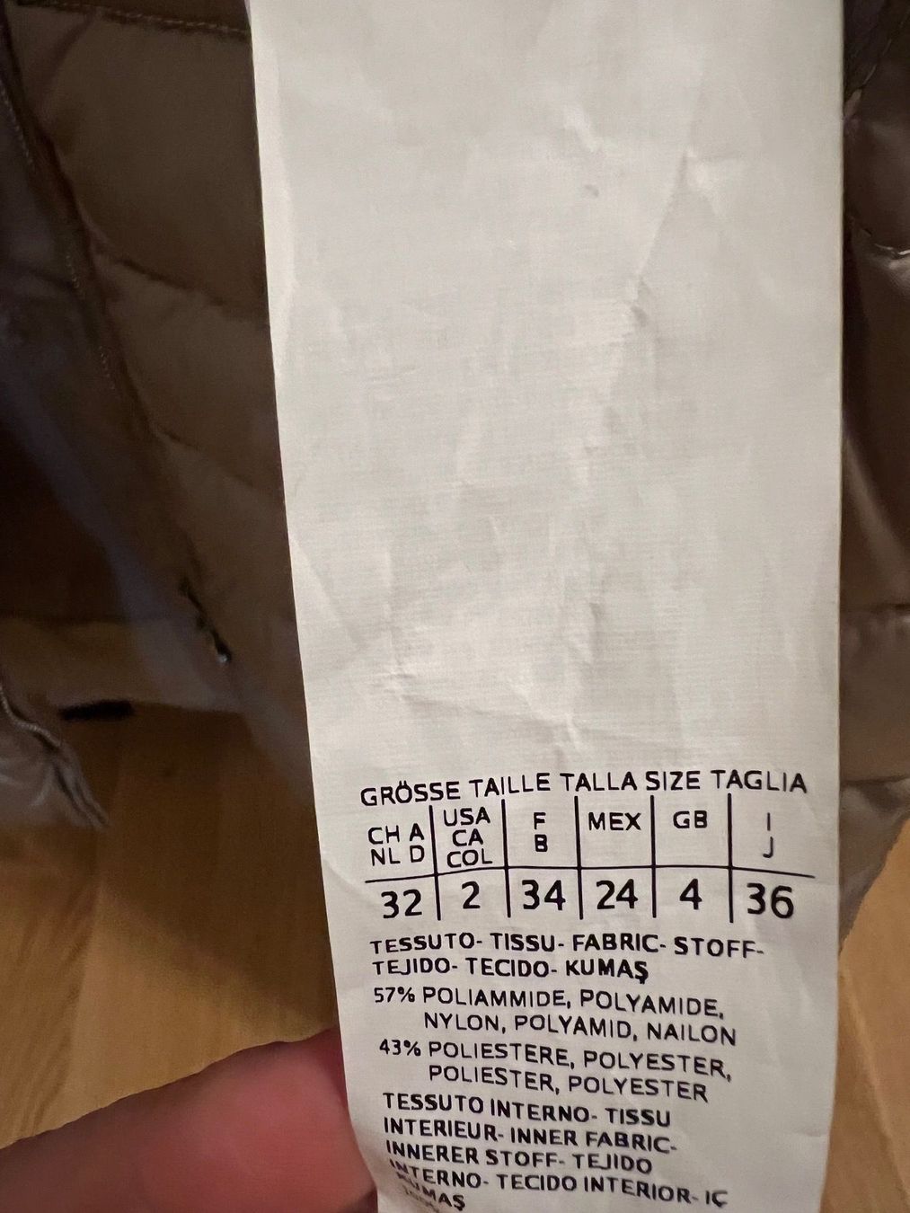 Max Mara Cappotti: MAX MARA Cube Coat Mantel Down Jacket – Nuovo (secondo la descrizione) da Ebmatingen venduto da dartim 5