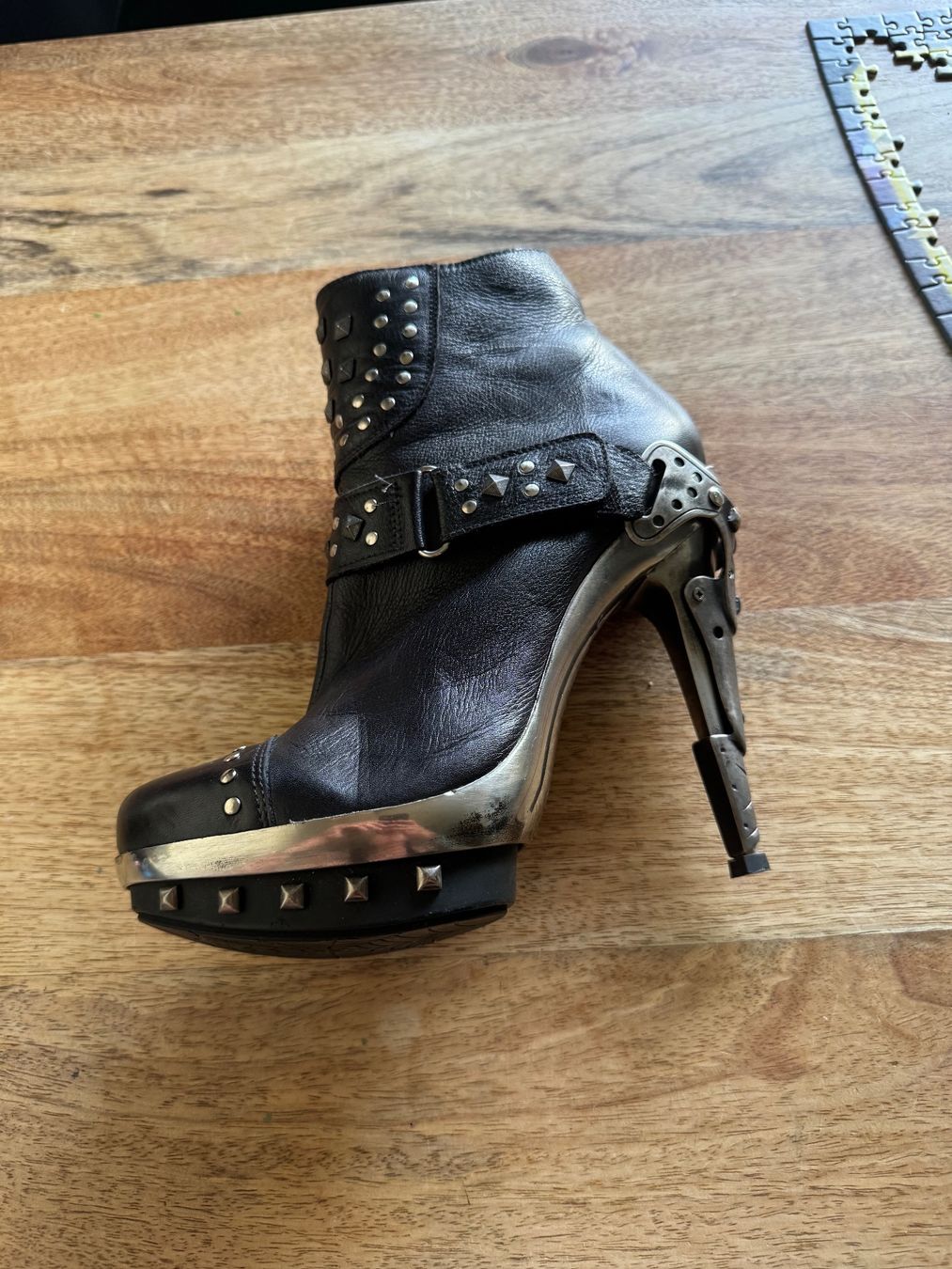 Scarpe da donna: New Rock - Neuves - Taille 40/41 – Nuovo (secondo la descrizione) da Meyrin venduto da Sabrina310316