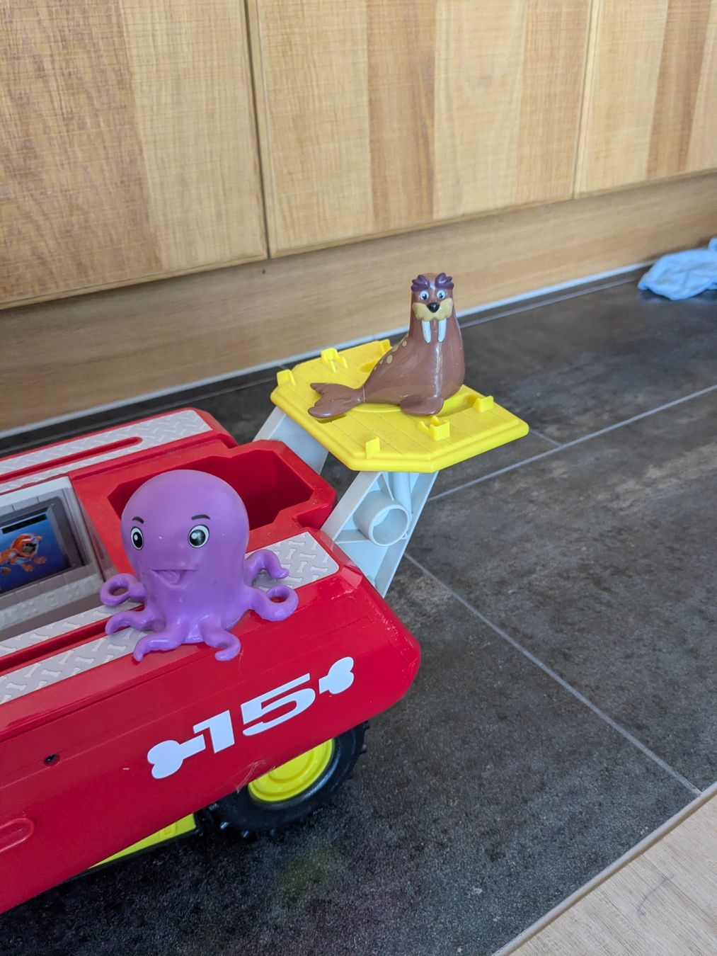 Giocattoli: Paw Patrol "Sea Patroller" Rettungsschiff inkl. Ryder & Tier – Usato da Oetwil am See venduto da madtrash 3