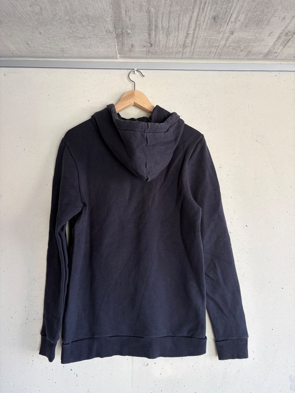 Holzweiler Pullover & Sweatshirts: HOLZWEILER Pullover – Gebraucht aus Winterthur von lad_dqz8 1