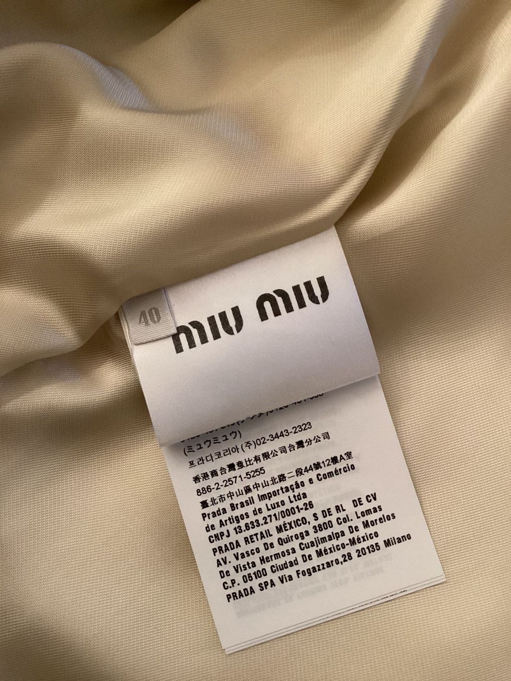 Miu Miu Giacche: Miu Miu Doll Blazer IT40-EU36 – Nuovo e nell'imballaggio originale da Pfäffikon ZH venduto da JingTunic 6