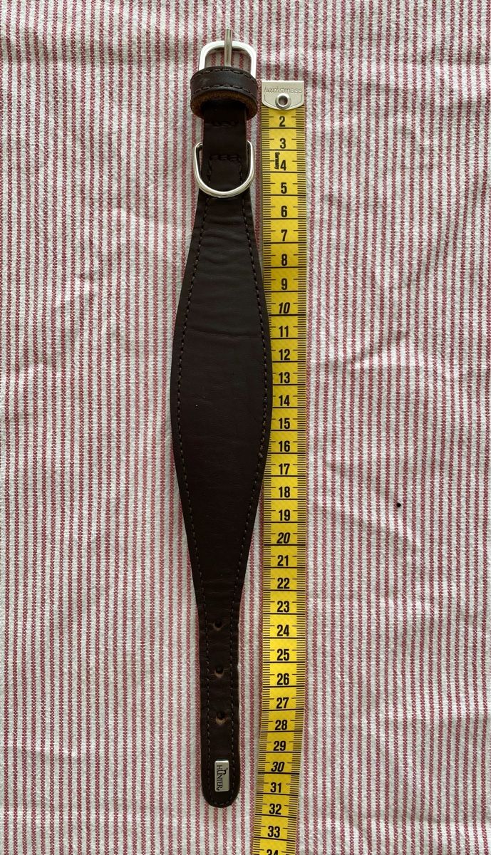 Hunter Leine & Halsband: Hunter Leder Hundehalsband ca 31cm – Gebraucht aus Zürich von Freuerei