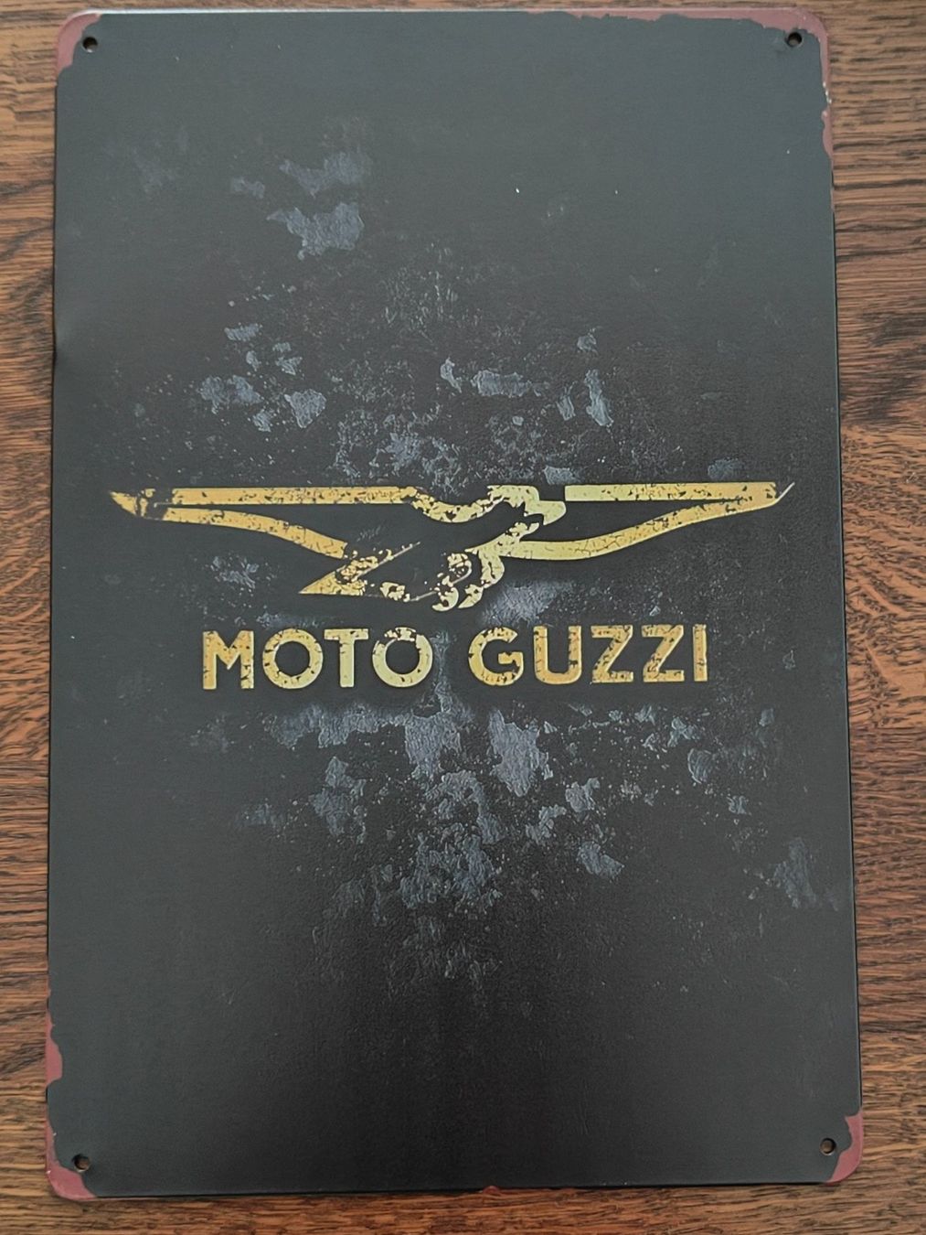 Schilder: Blechschild Moto Guzzi – Neu und originalverpackt aus Wangen SZ von Charlie_Firpo
