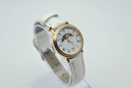 Schweizer Damen Uhr neues Band (läuft mit Garantie)