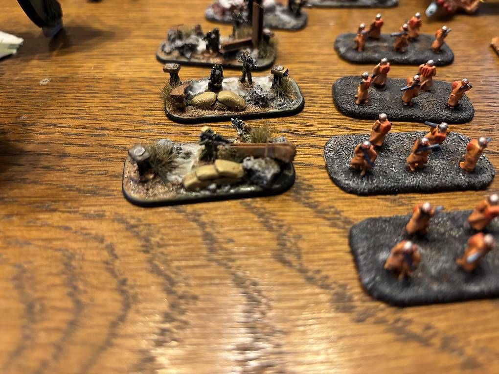 Kit di modellismo & Modellini statici: Dropzone Commander Sammlung UCM & Scourge, bemalt – Usato da St. Gallen venduto da Olivierg 2