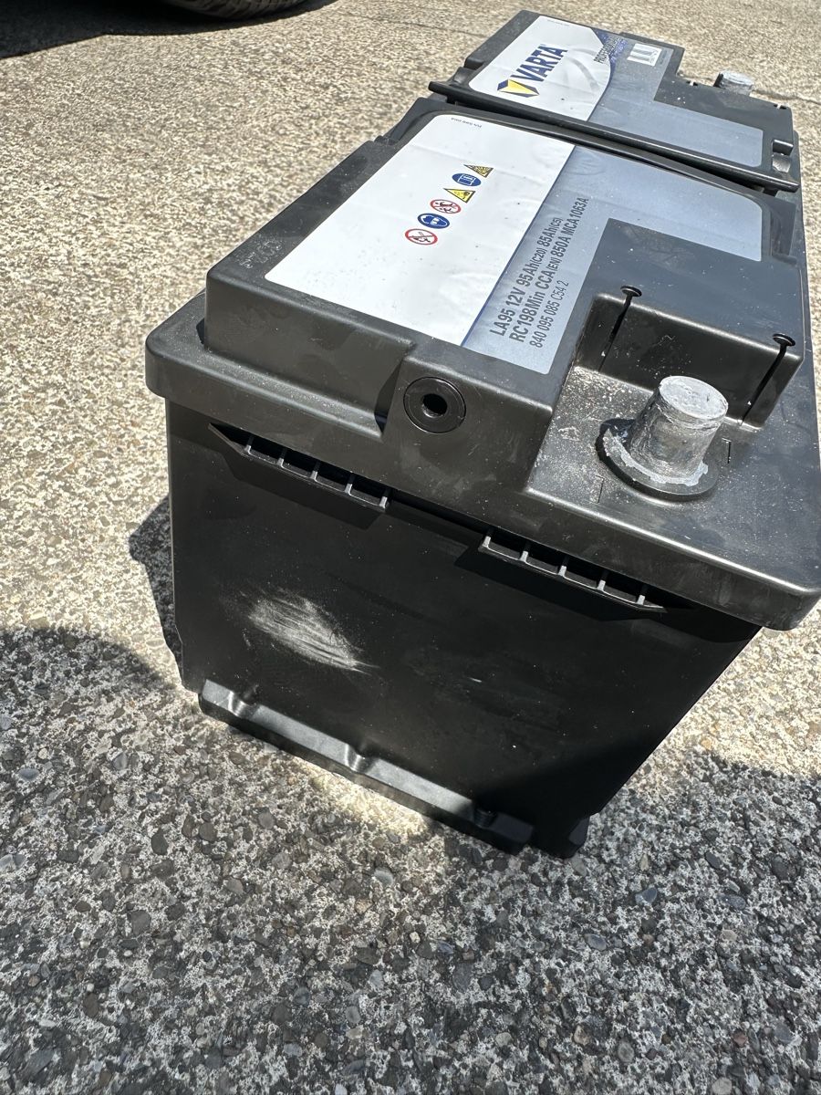 Varta Batterien: Varta Batterie Camper – Gebraucht aus Urdorf von Florian271179 2