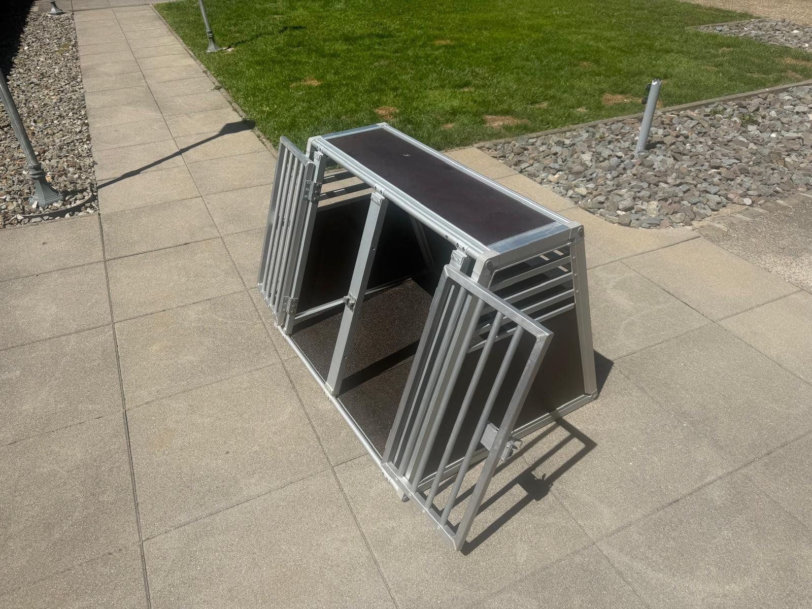 Gabbie, trasporto & Sicurezza: Hundebox Aluminium gute Zustand – Usato da Holderbank SO venduto da mon_dhy5 4