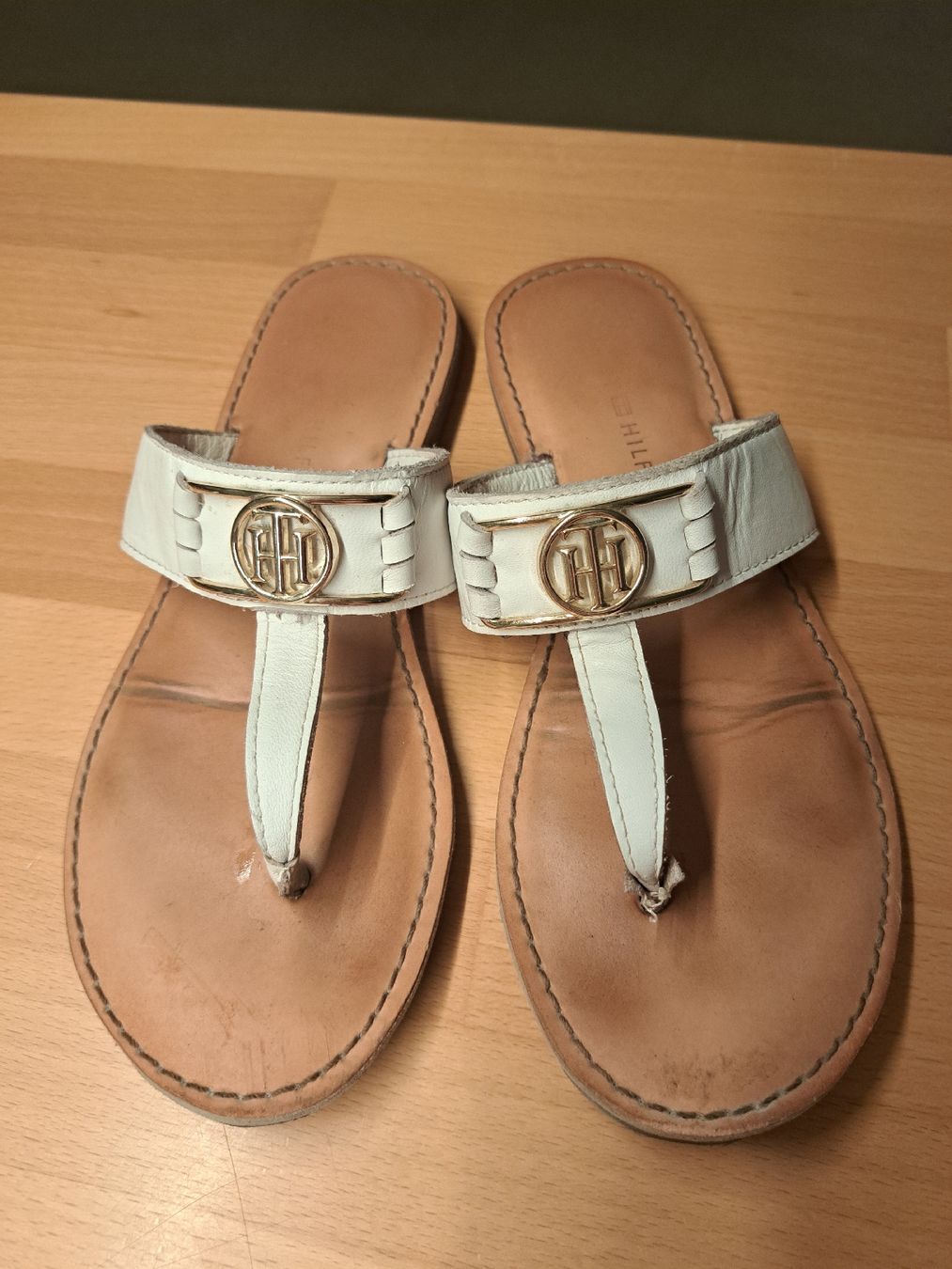 Tommy Hilfiger Scarpe da donna: Hilfiger Sandalen – Usato da Dietikon venduto da ali_5xzv