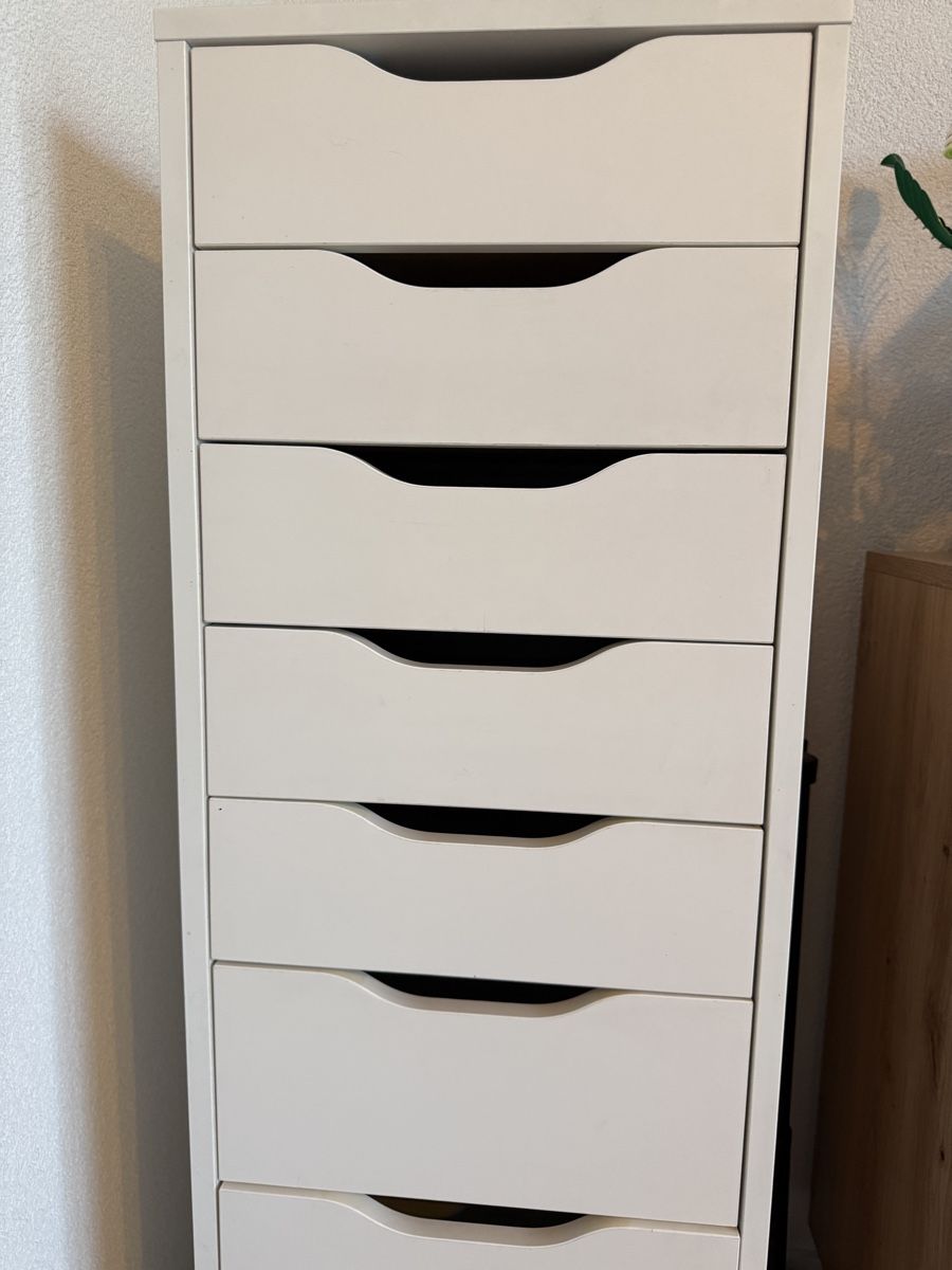 Cassettiere: Caisson 6 tiroirs Alex IKEA blanc bon état – Usato da Gempenach venduto da rebec97 1