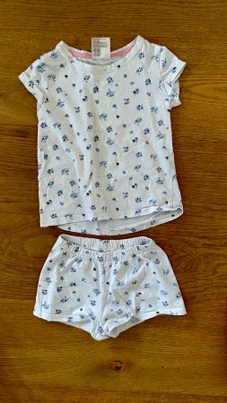 Mädchen Pyjama H&M Grösse 98/104 weiss mit Blumenmuster