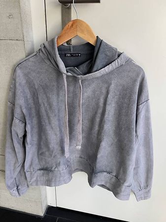 Lilahoodie von Zara
