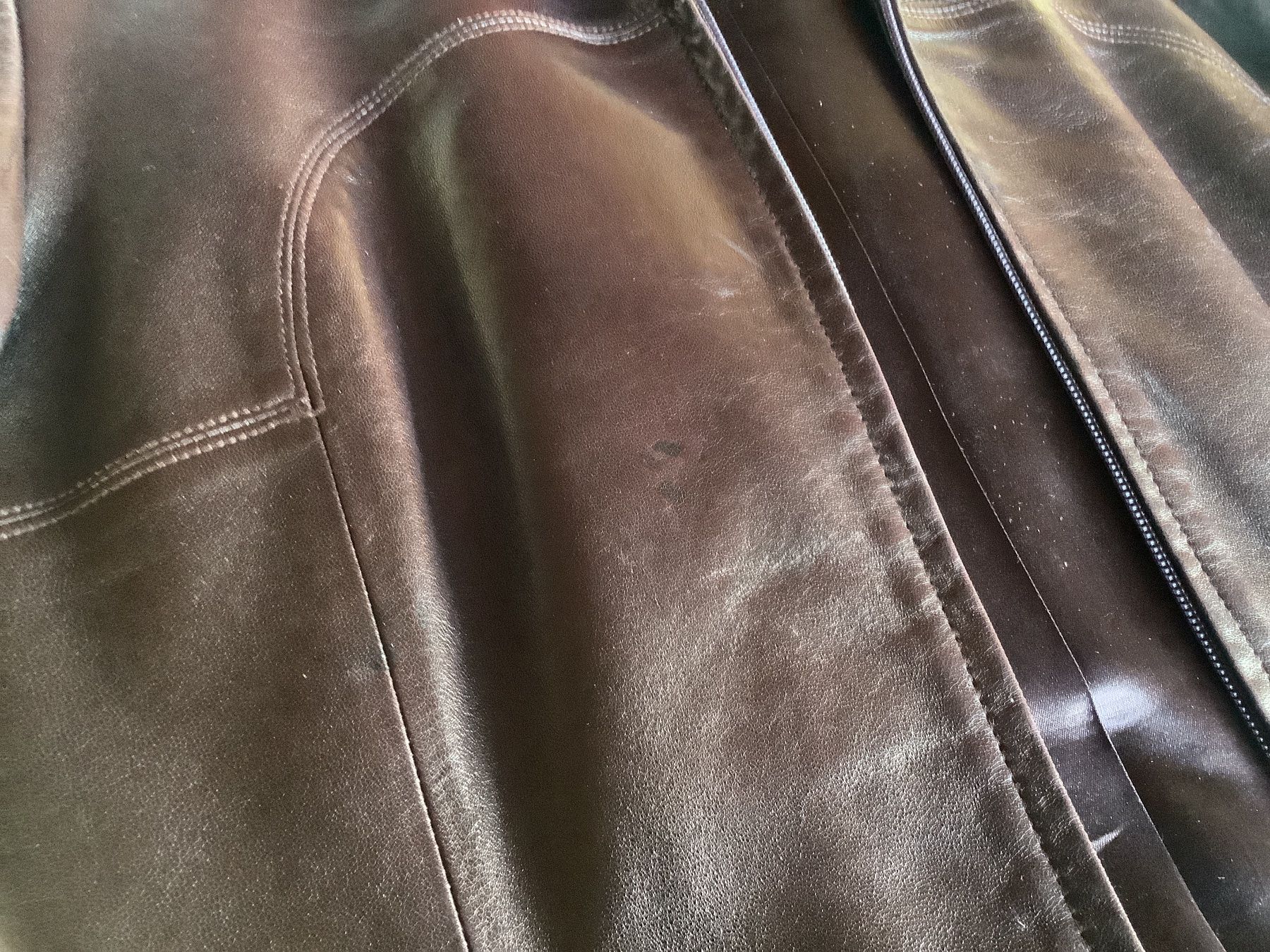 Giacche: Veste en cuir – Usato da La Rippe venduto da Leg_pupasch 4