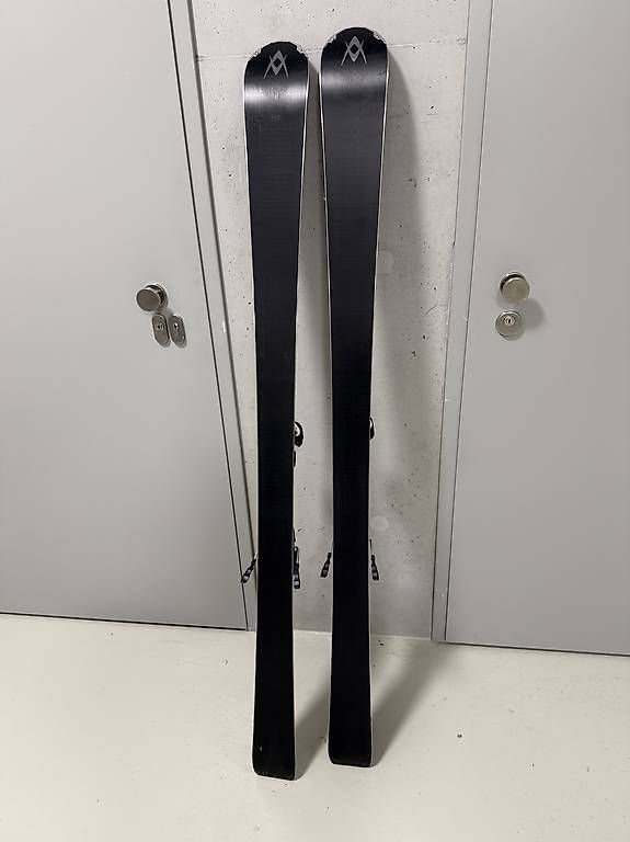 Skis: Ski Völkl 161cm – D'occasion à Bernex par jgsxr 2