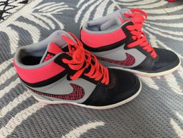 Nike Force Sky High compensées, taille 41