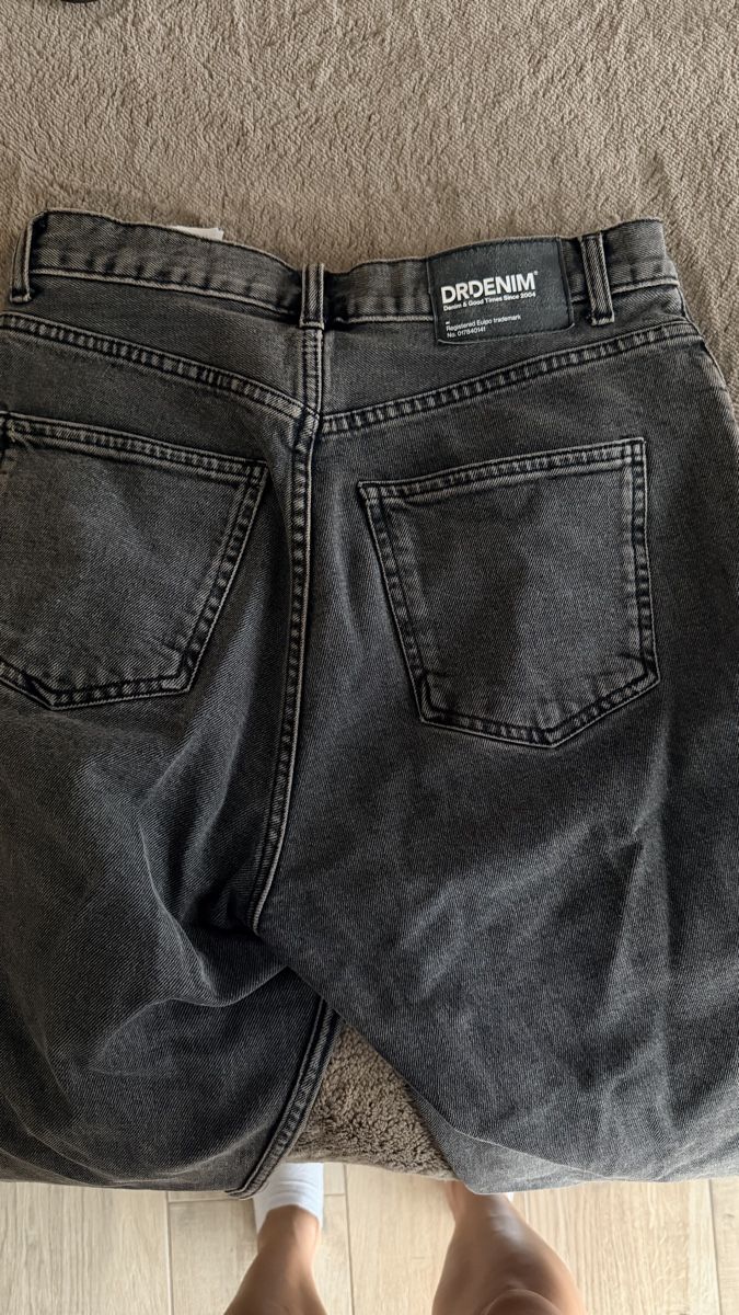Jeans: Jeans Dr. Denim – Nuovo (secondo la descrizione) da Wallisellen venduto da SKO96 1