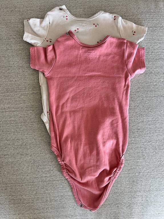 H&M Kleiderpakete & -sets: 2 Babystrampler Kurzarm H&M Gr 74 – Gebraucht aus Meilen von JuliaFantasma 2