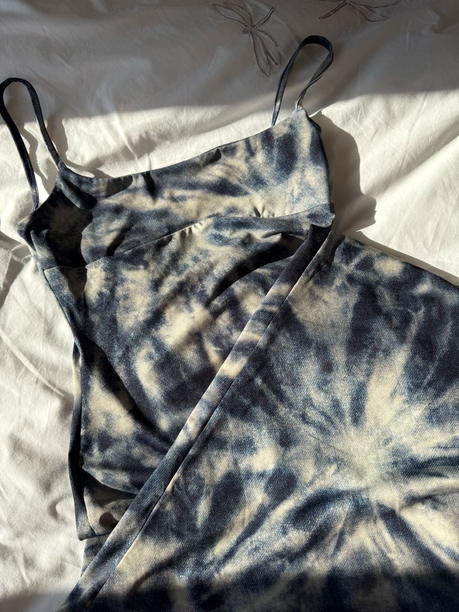 Bershka Vestiti: Bershka bodycon maxi dress – Nuovo (secondo la descrizione) da Aigle venduto da 029_mbn 1