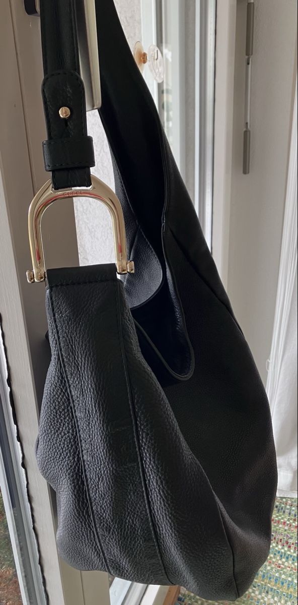Gucci Borse da donna: Gucci Lederbeutel mit Metallornament – Usato da Triesen venduto da Einstein011 4