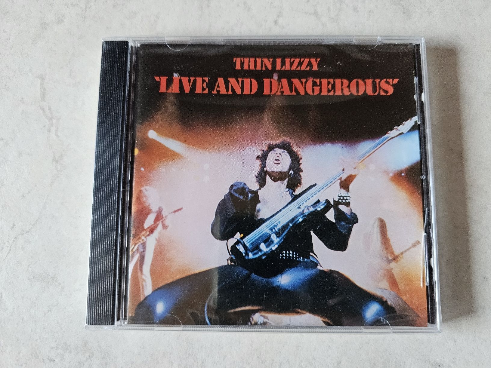 CD: Thin Lizzy  -  Live And Dangerous  /  Fabrikneu – Nuovo e nell'imballaggio originale da Schneisingen venduto da backstore24