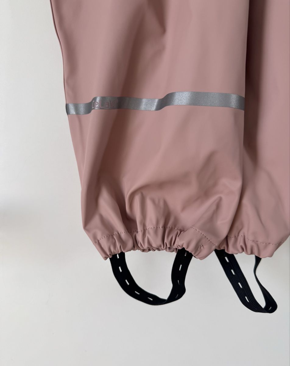 Pantaloni: Celavi Regenhose mit Träger pink Gr. 90 neu – Nuovo (secondo la descrizione) da Flumenthal venduto da Krajan 1