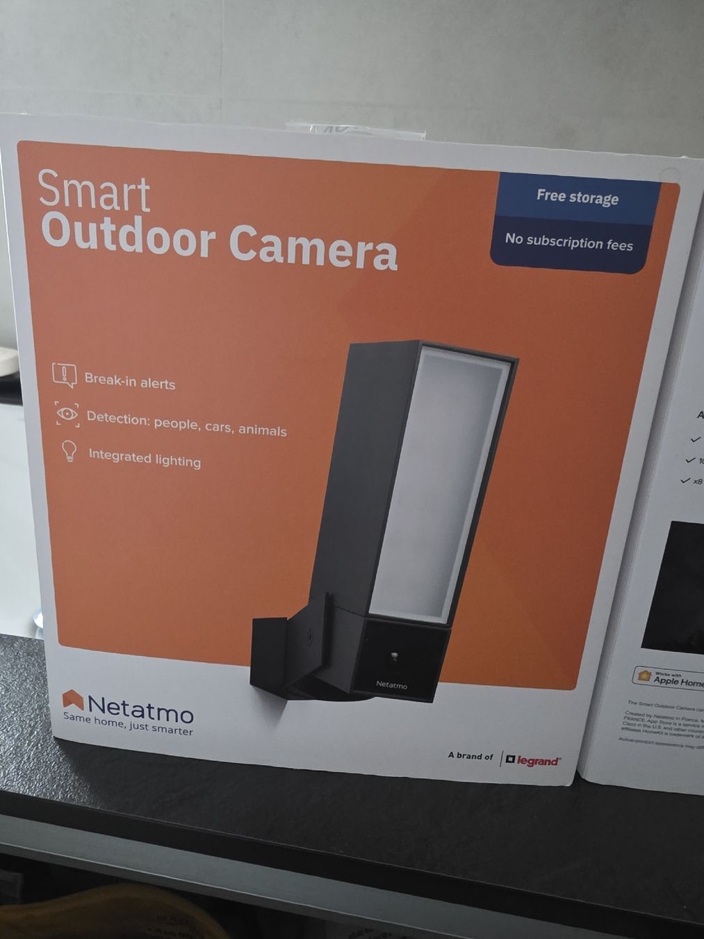 Netatmo Sistemi d'allarme: 2 xTelecamera esterna Netatmo Smart con luce integrata – Usato da Lausanne venduto da Regam