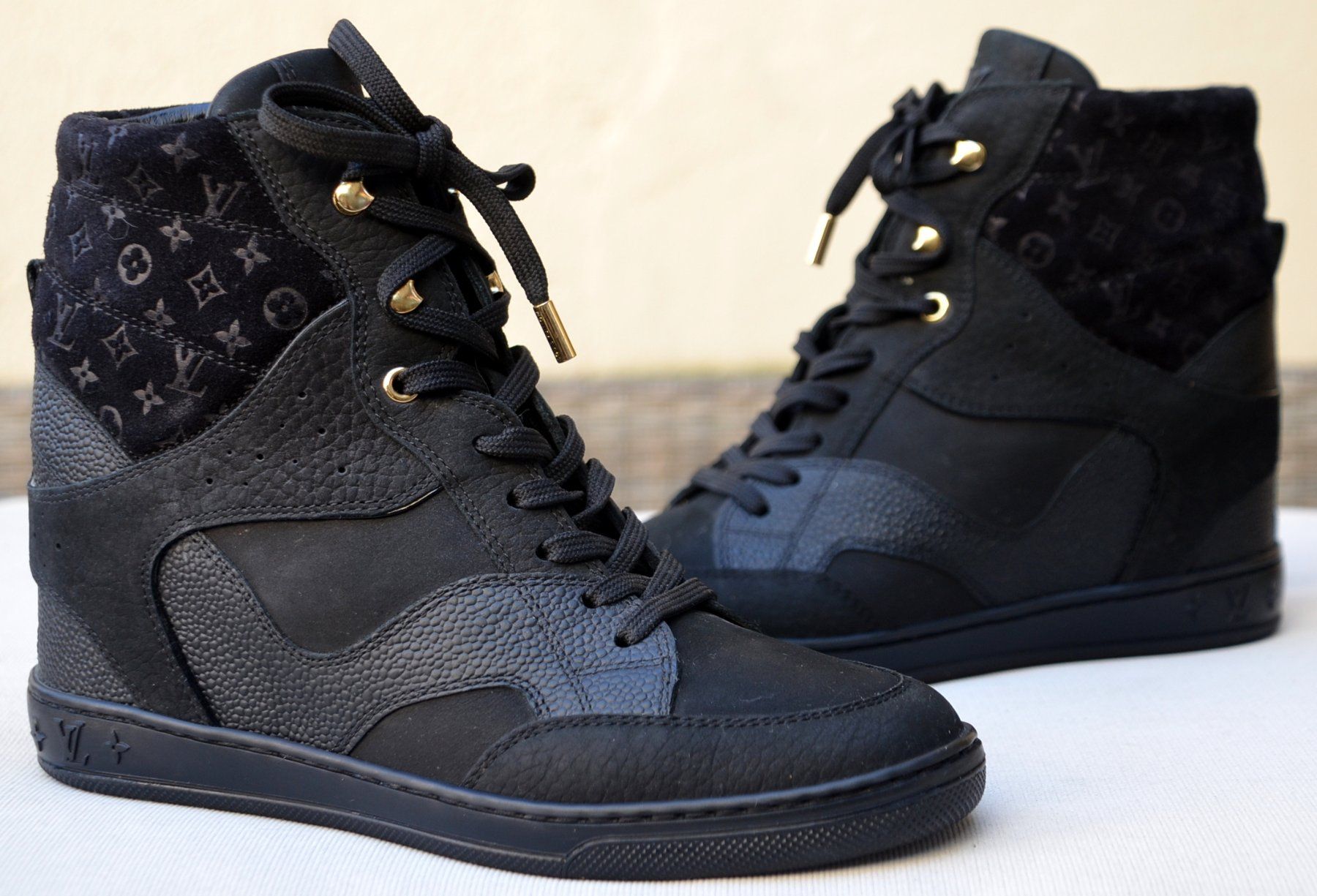Louis Vuitton Scarpe da donna: Louis Vuitton Sneakers 37,5 – Usato da Collonges venduto da arashee