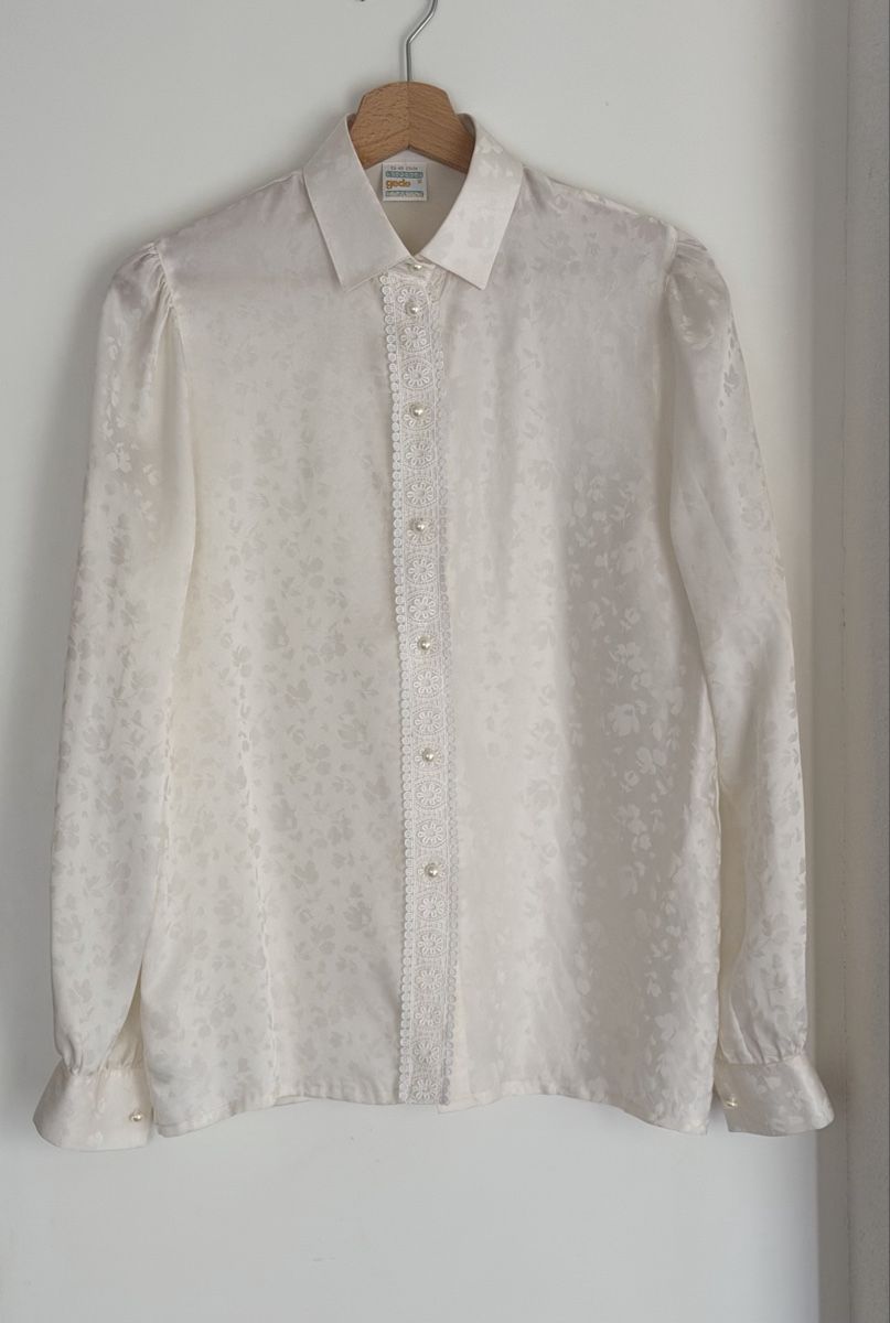 Camicette: Elegante  Seidenbluse "Gede", Gr. 38, Top  – Usato da Elsau venduto da isidobrany09
