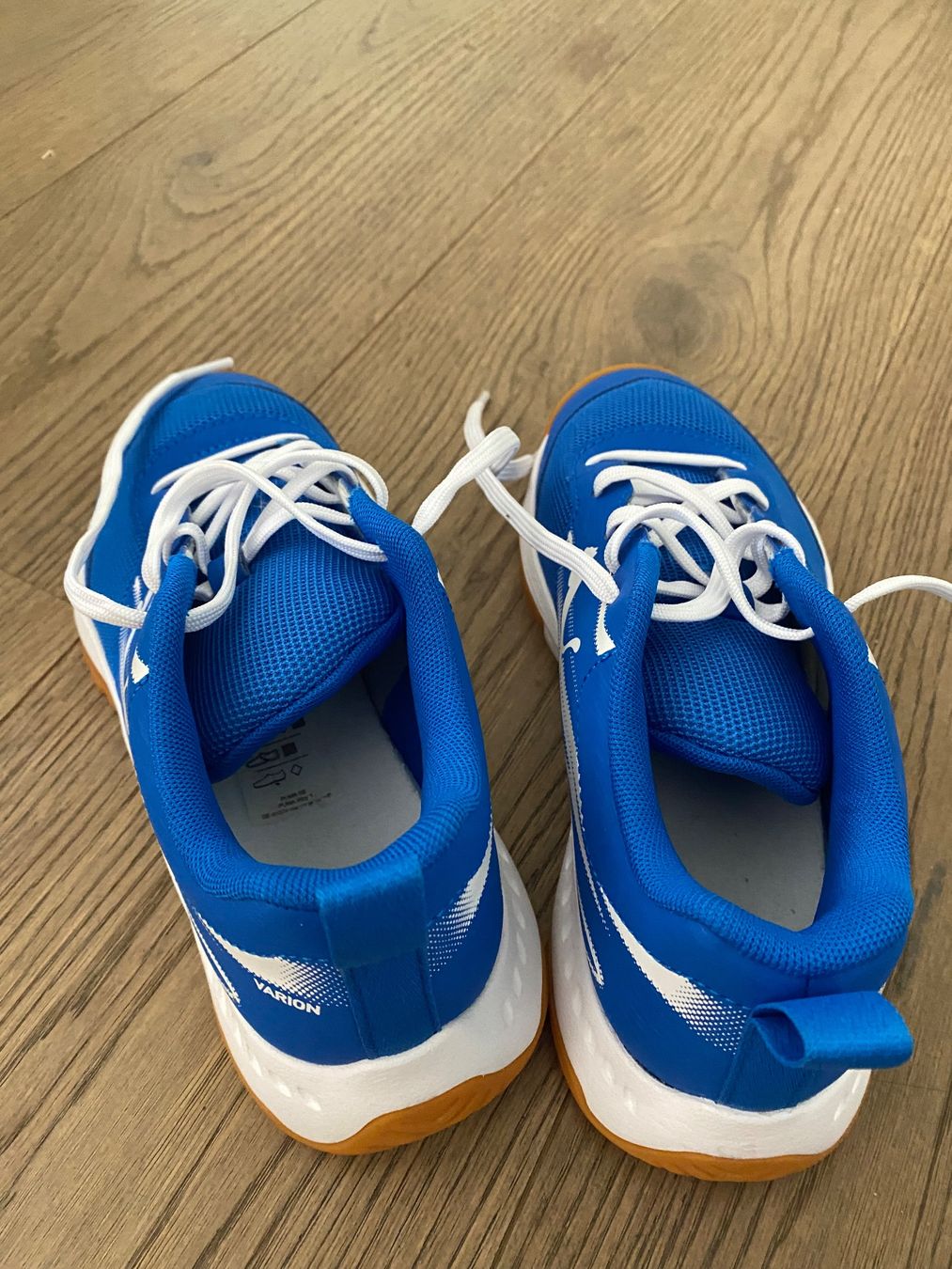 Puma Scarpe per ragazzi: Puma Hallenschuhe Gr. 34 – Nuovo (secondo la descrizione) da Dorf venduto da Jolita_D 2
