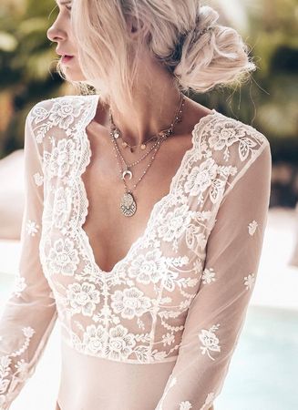🤩MANGO BLUSE ECRU & STICKEREI NEU & D&G P.