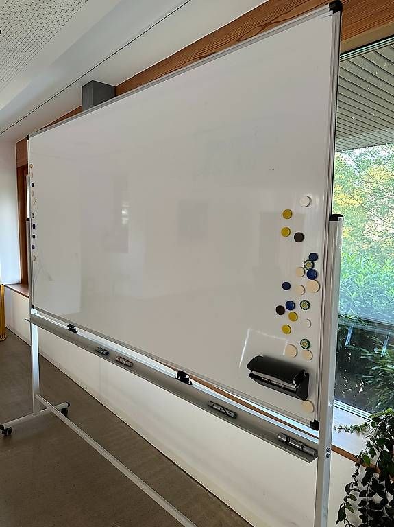 Lavagne: Whiteboard 2 seitig auf Rollen – Usato da Aarau venduto da vio_lrn7 3