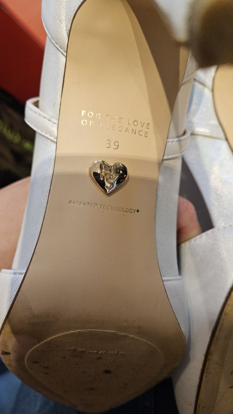 Tamaris Damenschuhe: Hochzeitsschuhe Tamaris Gr. 39 – Gebraucht aus jona von ricrac10 6