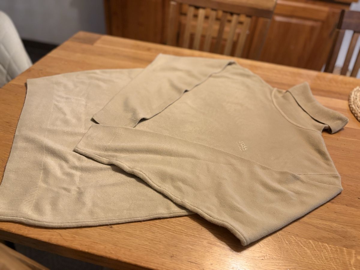 Hugo Boss Maglioni & Felpe: Pulle Hugo Boss taille XL  – Usato da Attalens venduto da Skorpionica 2