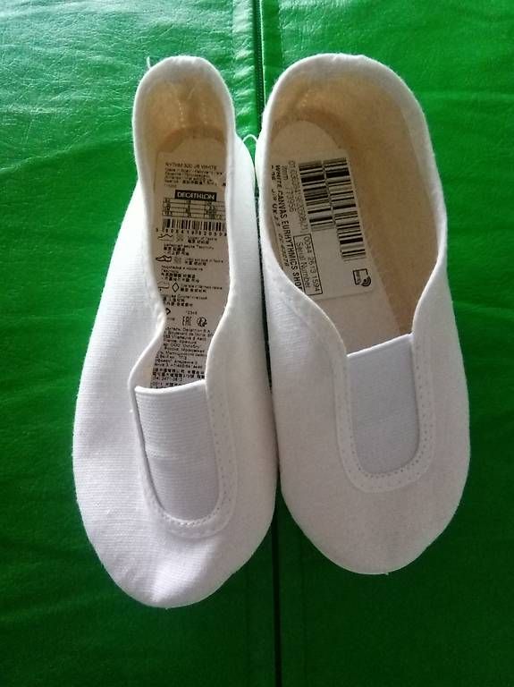 Scarpe da uomo: Gymnastikschuhe / Lätschli weiss – Usato da Boll venduto da minta24